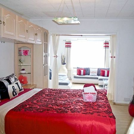 A & L Lodgings Barking  Extérieur photo